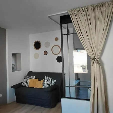 Bright Village House! Semesterbostad